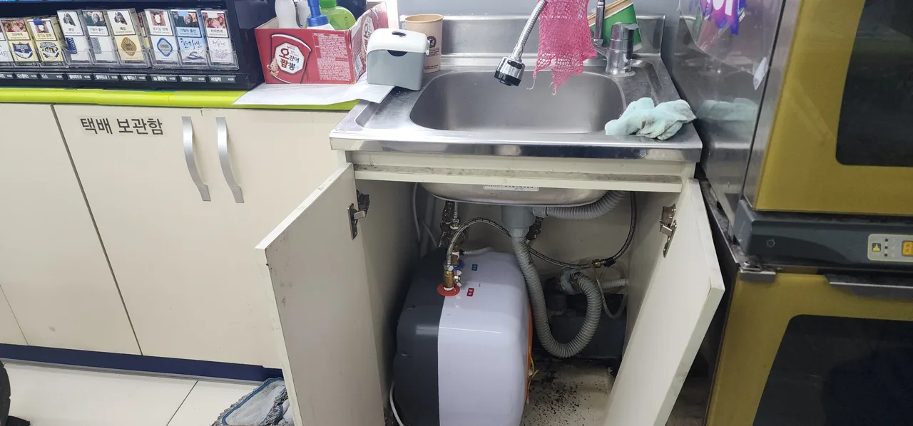 목포 용당동 작업 전 싱크대 전체 모습